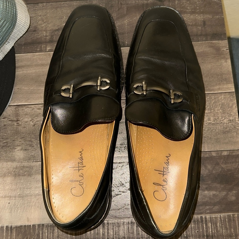 Men’s size 10 Cole Haan black dress shoes